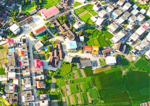 福建省开展“墟落著名行动” <br>自实验以来至上月尾，，，，，全省共命名、更名地名4900余个，，，，，收罗上图墟落地名信息近14万条